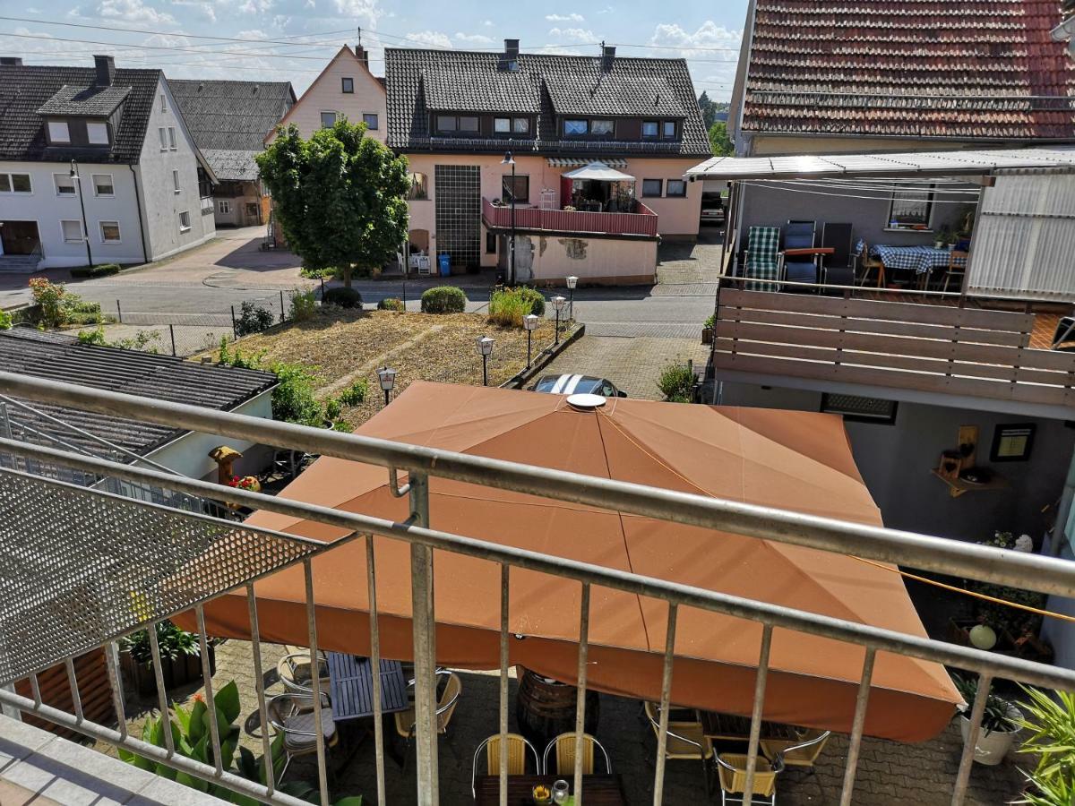 Gasthaus Zum Loewen Seckach 외부 사진